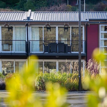 Absolute Lakefront Location - 3 Bedroom Apartment Queenstown Eksteriør bilde